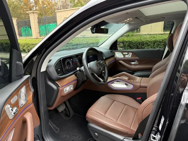 Mercedes-Benz GLE-Class — Фото автомобиля 8
