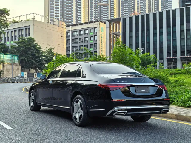 Mercedes-Benz Maybach S-Class — Фото автомобиля 9