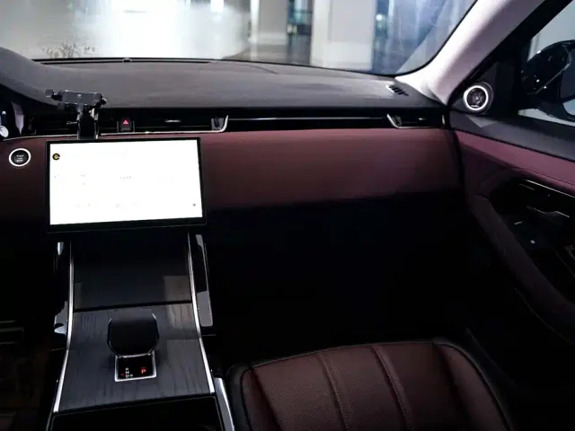 Land Rover Range Rover Evoque — Фото автомобиля 27