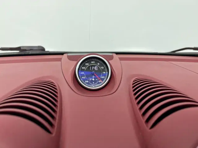 Porsche 718 — Фото автомобиля 16