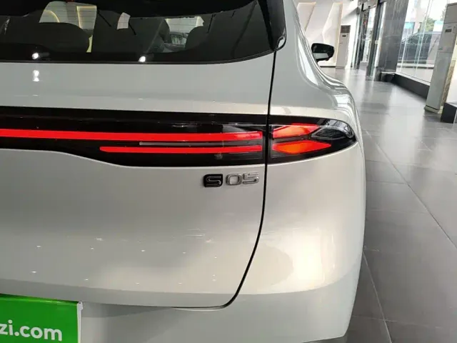 Deepal S05 — Фото автомобиля 7