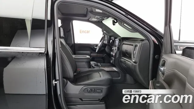 GMC Sierra — Фото автомобиля 11