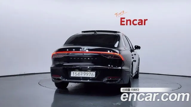 Hyundai Grandeur Новый Grandeur IG — Фото автомобиля 2