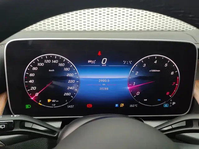 Mercedes-Benz GLC-Class — Фото автомобиля 13