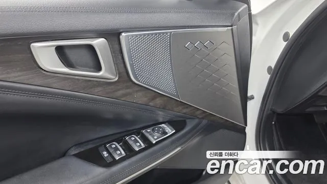 Kia K8 Hybrid — Фото автомобиля 29