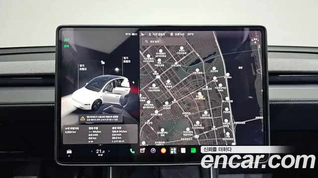 Tesla Model Y — Фото автомобиля 13