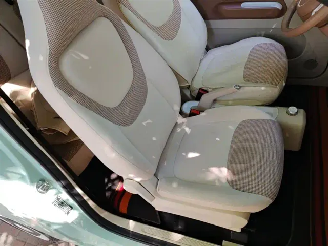 Wuling Hongguang Mini EV — Фото автомобиля 24