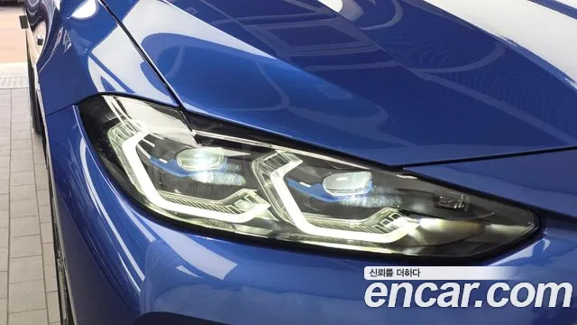 BMW i4 — Фото автомобиля 7