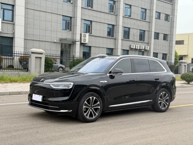 Фотография автомобиля — Aito M7