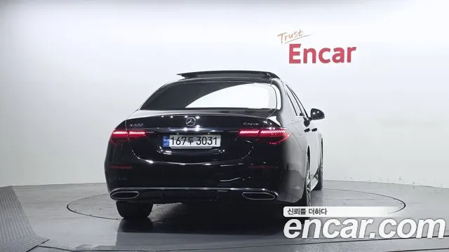 Mercedes-Benz S-Class — Фото автомобиля 3