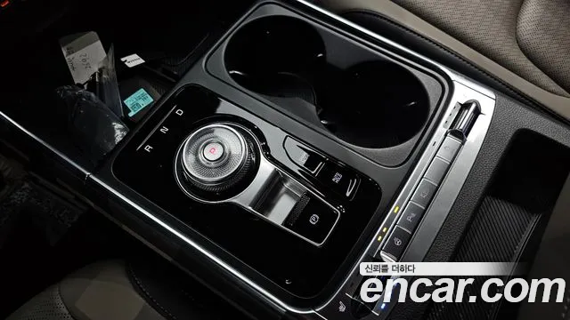 Kia Carnival 4th Gen — Фото автомобиля 12
