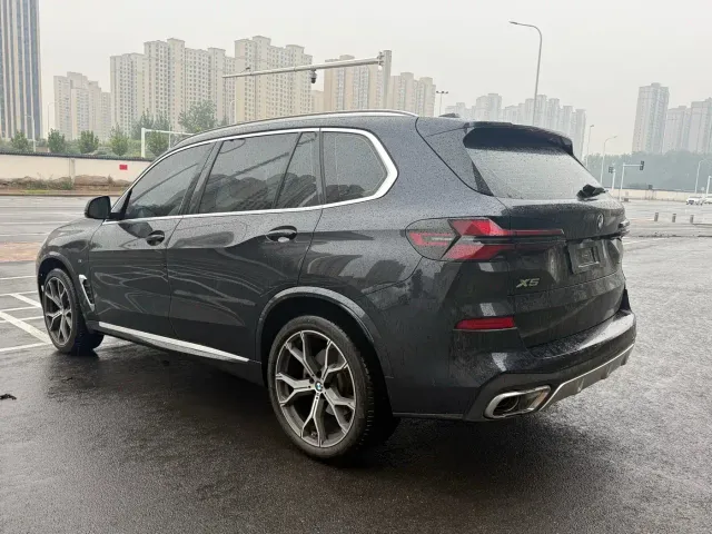 BMW X5 — Фото автомобиля 8