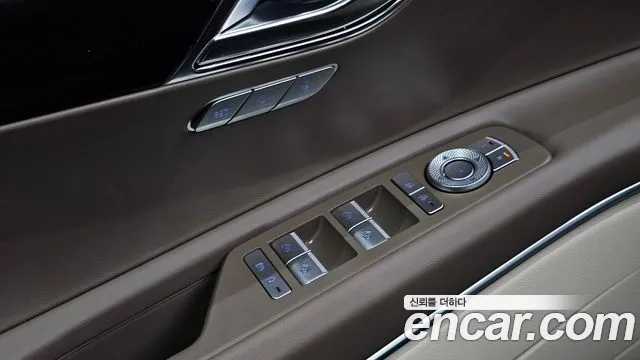 Genesis GV80 — Фото автомобиля 26