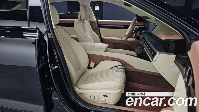 Hyundai Grandeur GN7 — Фото автомобиля 16