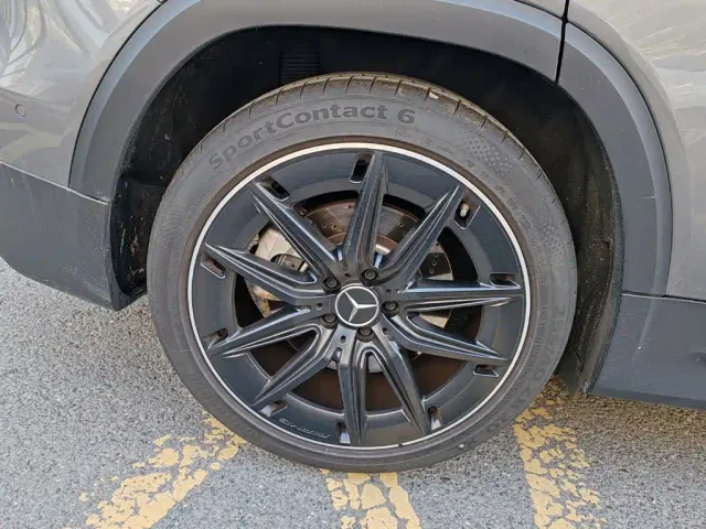 Mercedes-Benz GLB AMG — Фото автомобиля 8