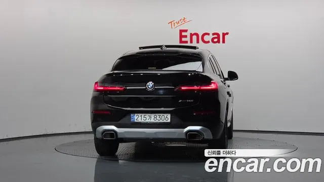 BMW X4 — Фото автомобиля 4