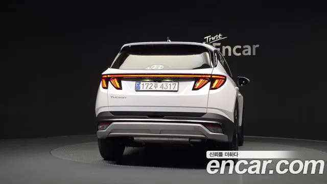 Hyundai Tucson Новый Tucson (NX4) Бензин 1.6 турбо 2WD — Фото автомобиля 4