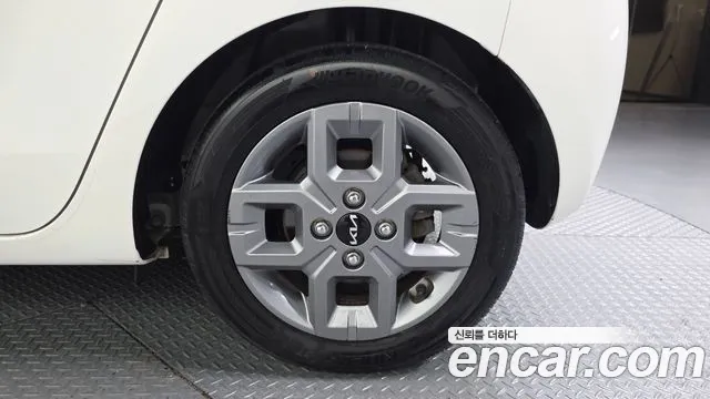 Kia RAY Новый Kia Ray Prestige — Фото автомобиля 21