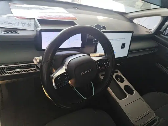 GAC Aion Y — Фото автомобиля 9