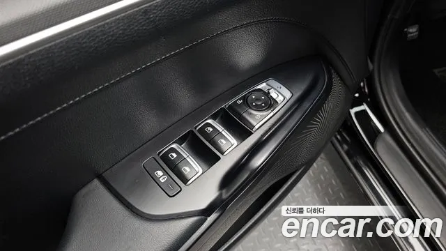 Kia K5 K5 3 поколение 2.0 LPI(Для проката) — Фото автомобиля 23