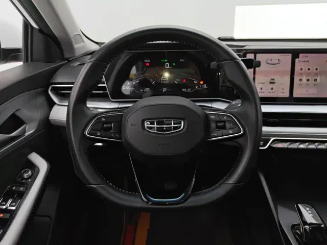 Geely Binrui — Фото автомобиля 14