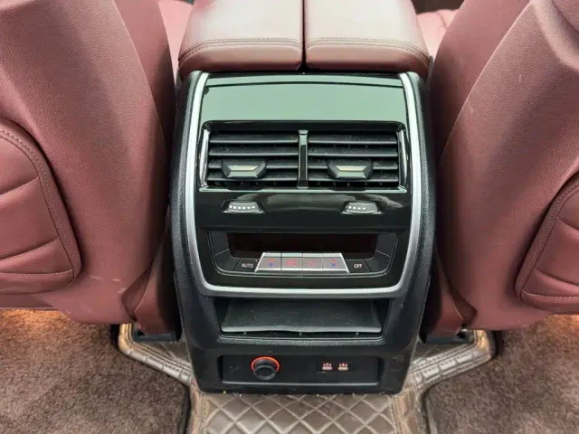 BMW X5 — Фото автомобиля 13