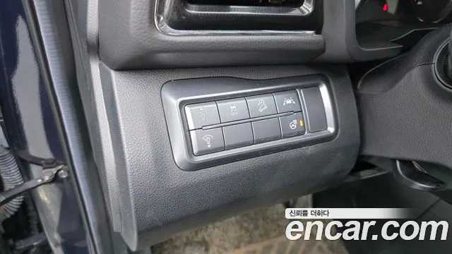 KG_Mobility_Ssangyong TIBOLI Very New Tivoli Бензин 1.5 2WD — Фото автомобиля 16