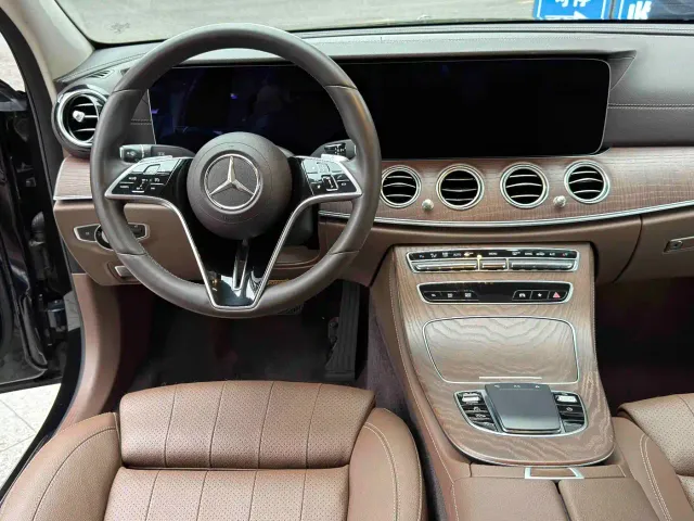 Mercedes-Benz Mercedes-Benz E-Class 2021 E 300 L Fashion — Фото автомобиля 8