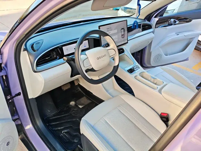 Geely Starry Wish — Фото автомобиля 15
