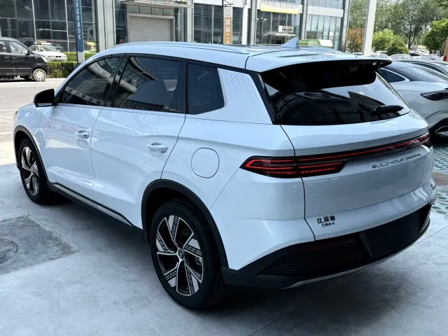 BYD Song Pro — Фото автомобиля 6