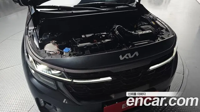 Kia Seltos Бензин 1.6 турбо 2WD — Фото автомобиля 6