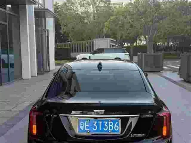 Cadillac CT5 — Фото автомобиля 4