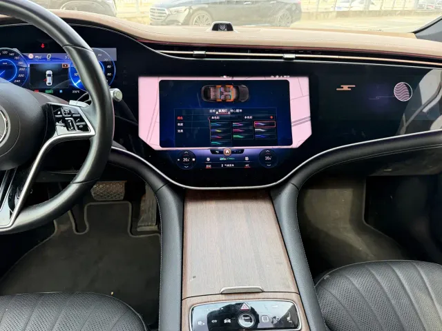 Mercedes-Benz EQS — Фото автомобиля 15