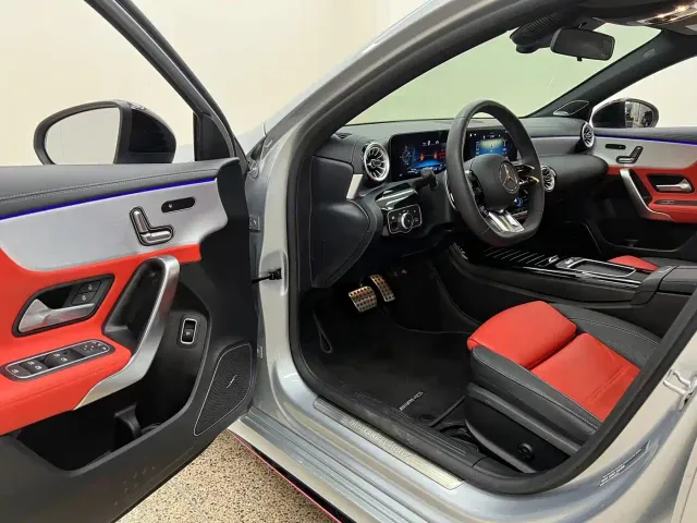 Mercedes-Benz A-Class AMG — Фото автомобиля 16