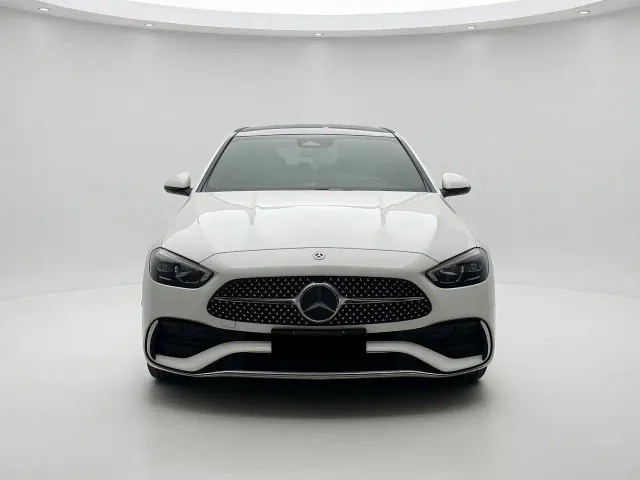 Mercedes-Benz C-Class — Фото автомобиля 2