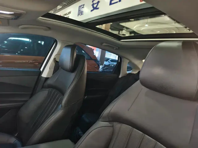Changan Eado — Фото автомобиля 10