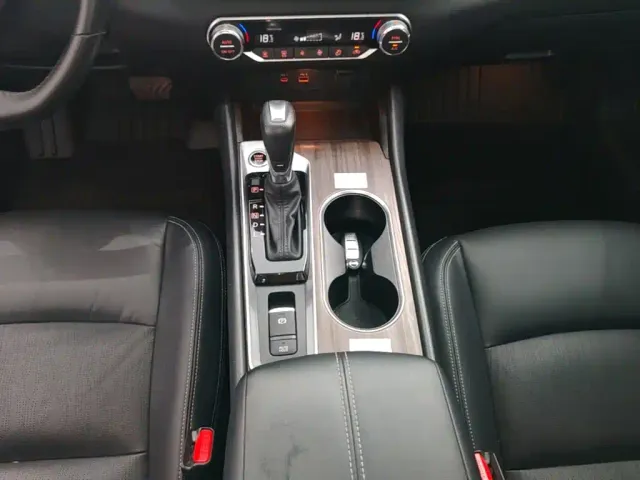 Nissan Teana — Фото автомобиля 13