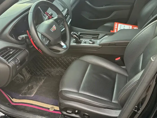 Cadillac CT5 — Фото автомобиля 9