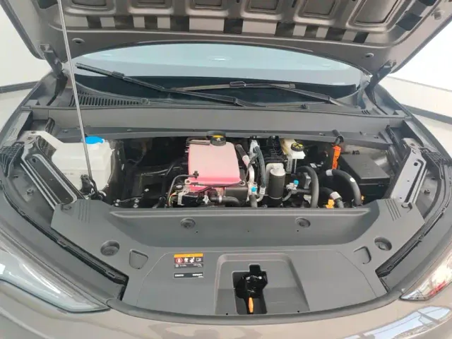 Geely Galaxy E5 — Фото автомобиля 10