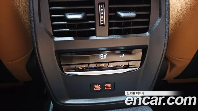 BMW 3-Series 3 серия (G20) 320i M Sport — Фото автомобиля 24
