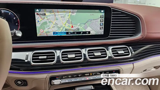 Mercedes-Benz GLS-Class — Фото автомобиля 13