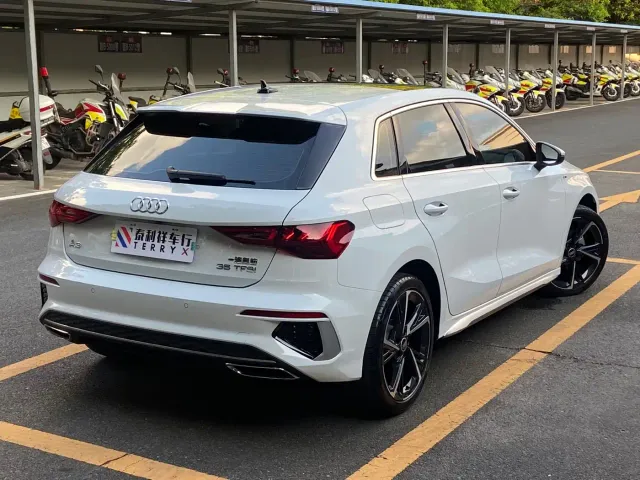 Audi A3 — Фото автомобиля 3