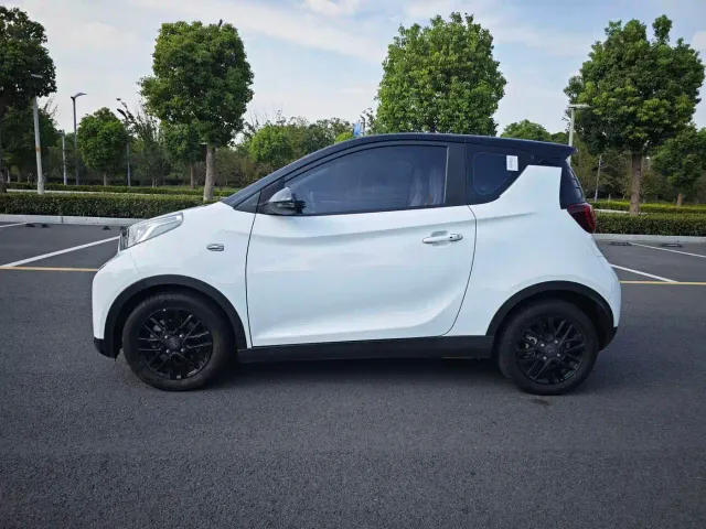 Chery eQ1 — Фото автомобиля 4