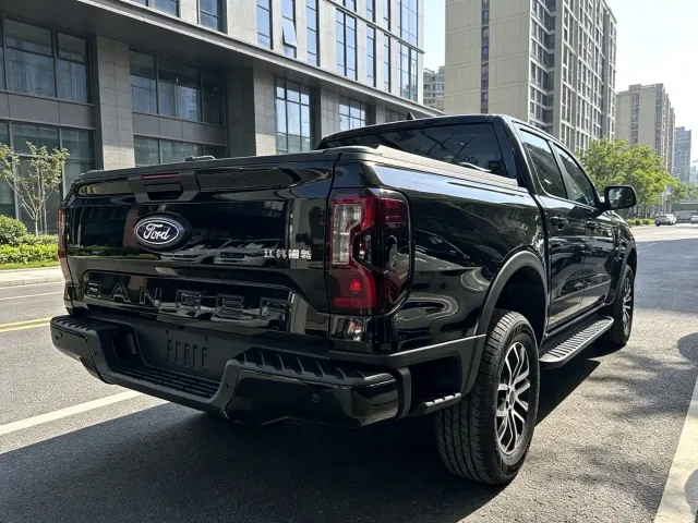 Ford Ranger — Фото автомобиля 11