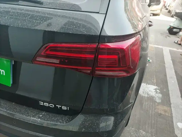Volkswagen Tharu — Фото автомобиля 7