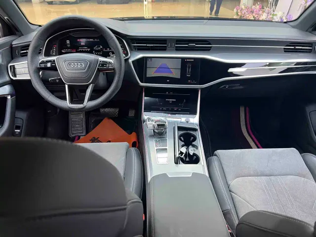 Audi A6L — Фото автомобиля 11