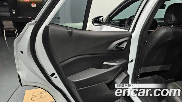 ChevroletGMDaewoo Trax Trax Кроссовер — Фото автомобиля 24