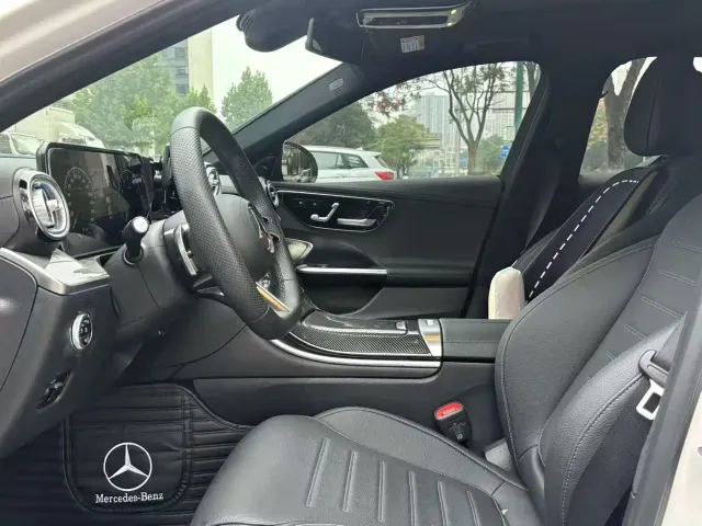 Mercedes-Benz C-Class — Фото автомобиля 5