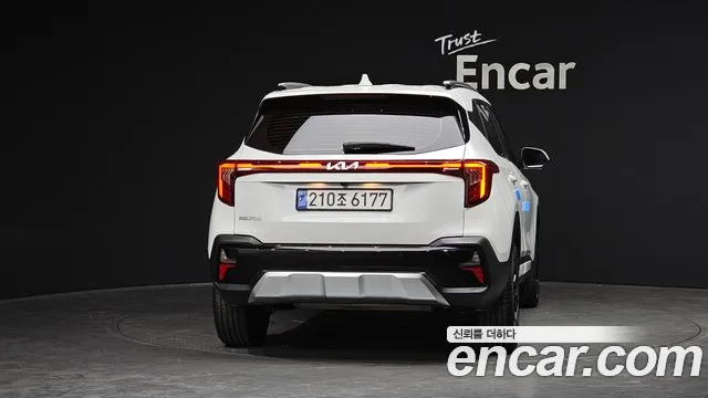 Kia Seltos New — Фото автомобиля 4