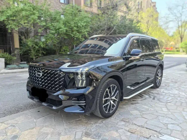 Фотография автомобиля — GAC Trumpchi GS8